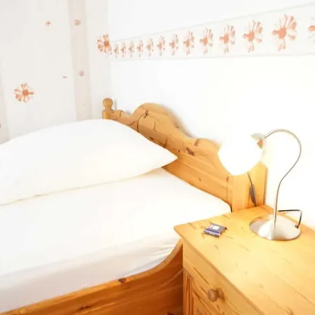 Am Heverstrom, Garni